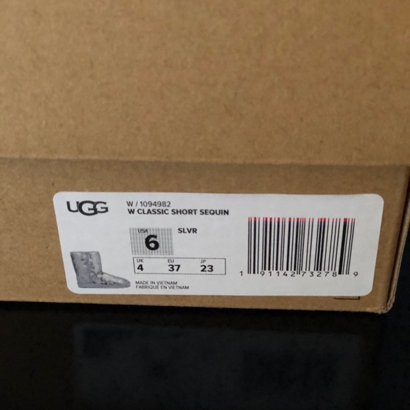 Ugg Boots - Picture 4 of 5